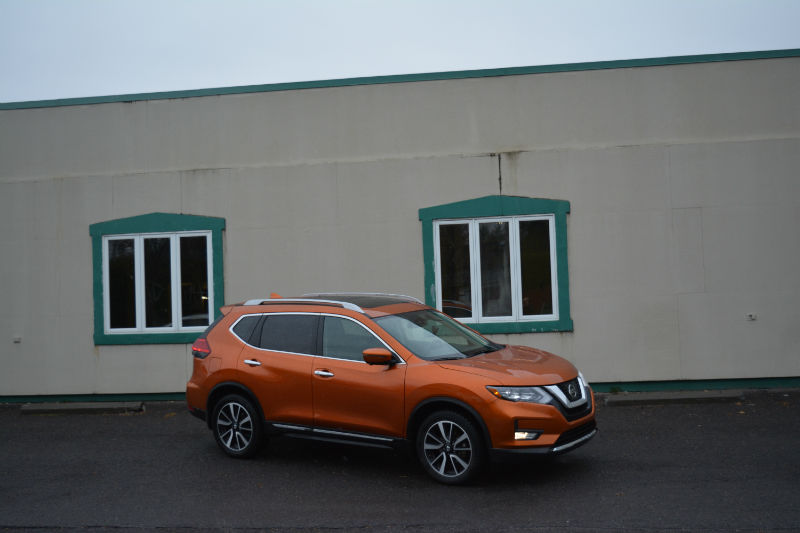 2017 Nissan Rogue SL