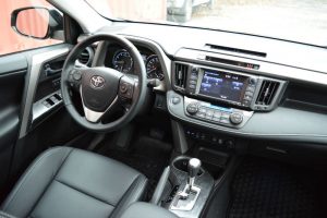 2017 Toyota Rav4 Test drive