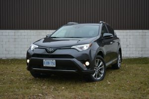 2017 Toyota Rav4 Test drive